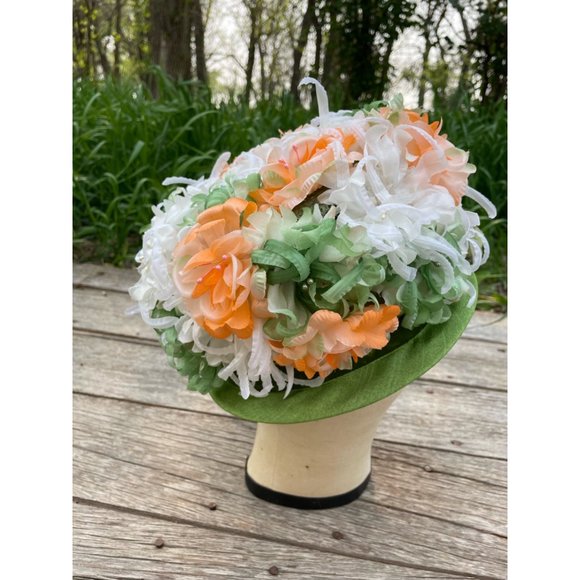 Vintage 1960s Millinery Flower Bucket Hat Peach and Green main image 16